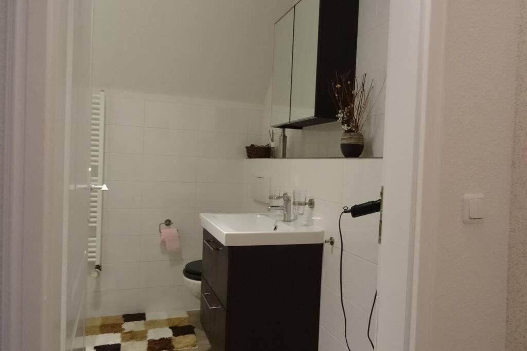 Ca 85 Qm Zzgl 17 Qm Terrasse Appartement *