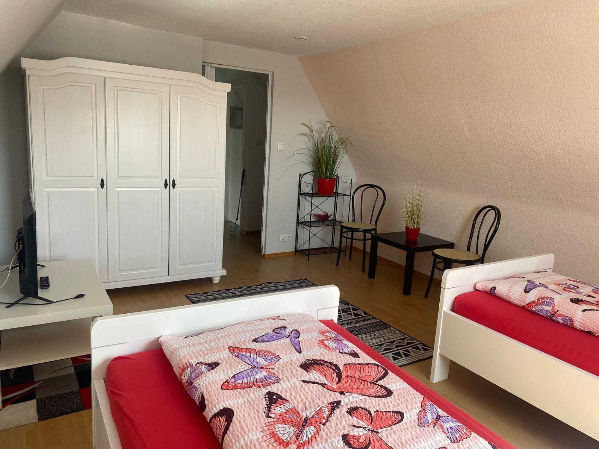 Ca. 85 Qm Zzgl. 17 Qm Terrasse Hannover